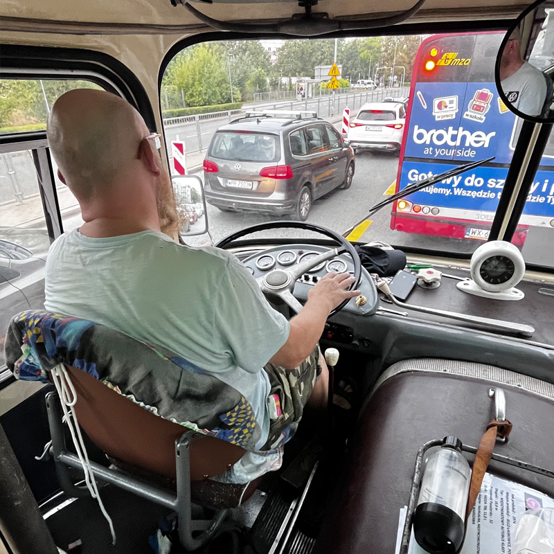 Wynajem zabytkowego autobusu PRL - Warszawa